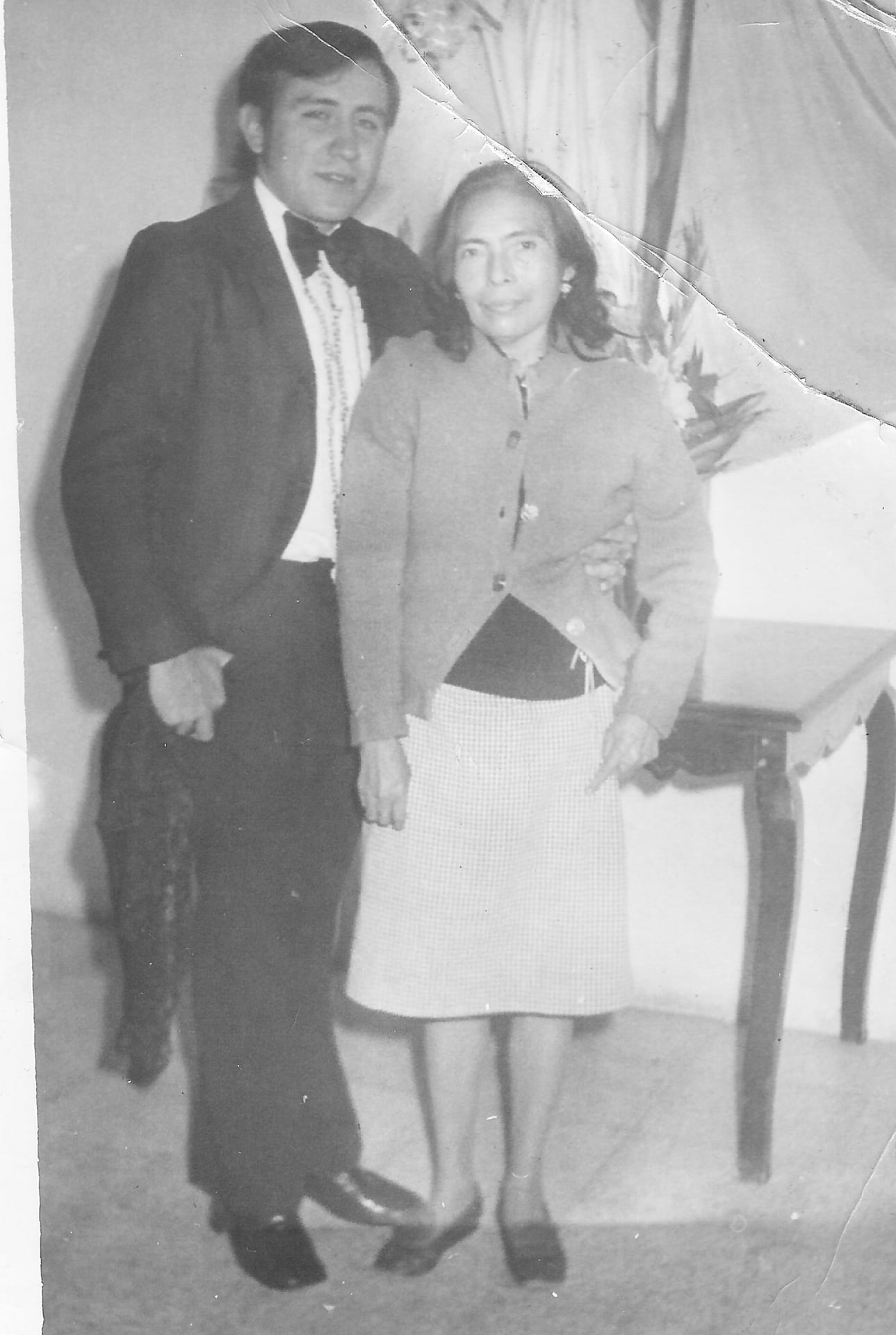 Fotografía de boda en blanco y negro antigua